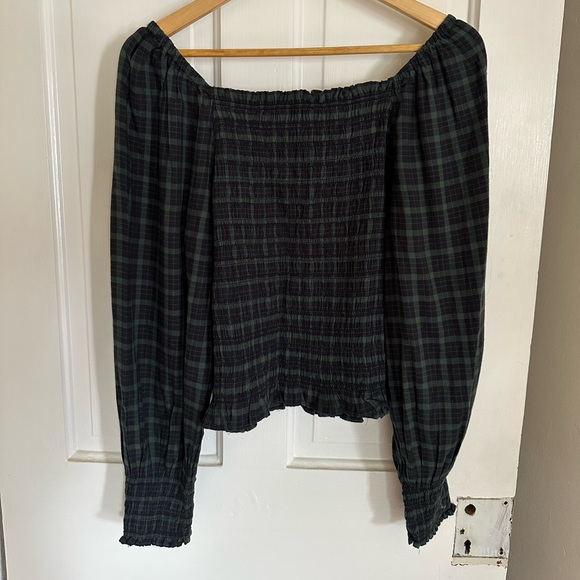Madewell Lucie Bubble-Sleeve Smocked Peasant Top in Plaid (green/blue) - Picture 3 of 6